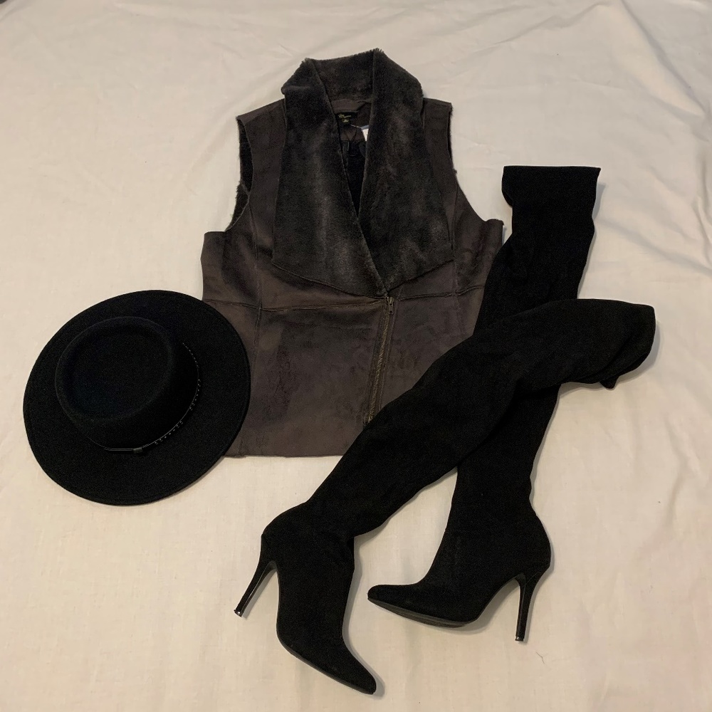 Faux Suede Zipper Vest